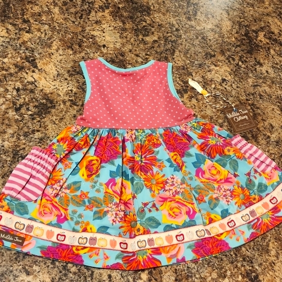 Matilda Jane - Picture 2 of 2